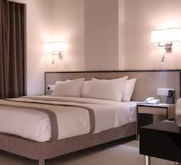 Superior Deluxe (King Bed) Double Room